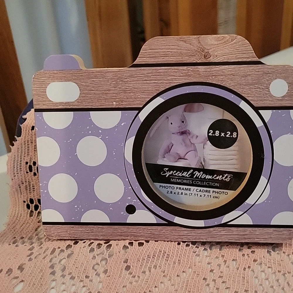 🟣⚪Camera Frame ⚪🟣 - Picture 1 of 3